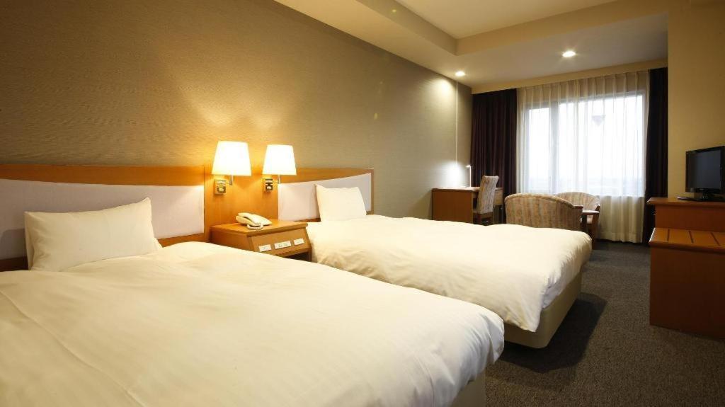 Ako Park Hotel Exterior photo